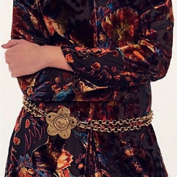FREE PEOPLE Sweet Escape Chain Belt - Picture 3 of 11